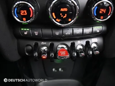 MINI Cooper Convertible 2019, 42296 км, за 11854.29 USD - фото 17