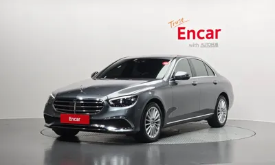 Mercedes-Benz E-Class · 2022 год
