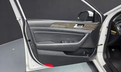 Hyundai Sonata 2015, 120613 км, за 4627.18 USD - фото 24