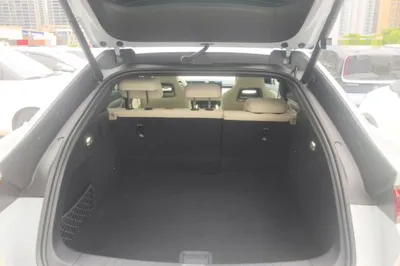 BYD Song L EV 2025, 200 км, за 25114 USD - фото 22