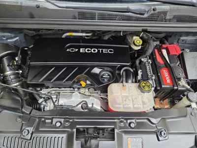 ChevroletGMDaewoo Trax 2017, 116993 км, за 4032.58 USD - фото 20