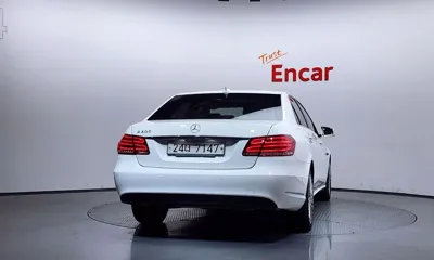 Mercedes-Benz E-Class 2016, 105726 км, за 8461.14 USD