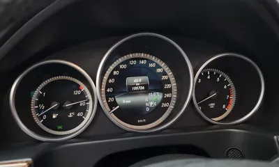 Mercedes-Benz E-Class 2016, 105726 км, за 8402.26 USD - фото 8