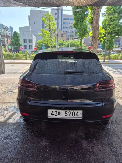 Porsche Macan 2018, 37900 км, за 36103.45 USD