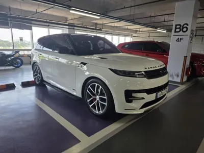 Land Rover Range Rover Sport 2025, 19105 км, за 114874.62 USD