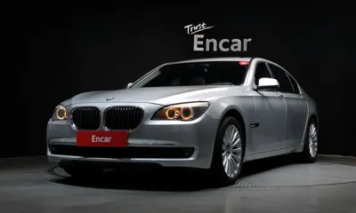 BMW 7-Series · 2011 год