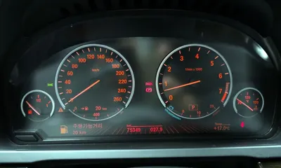 BMW 7-Series 2011, 75349 км, за 5146.58 USD - фото 8