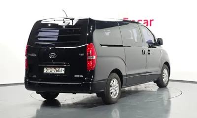 Hyundai Starex 2017, 95833 км, за 7441.93 USD