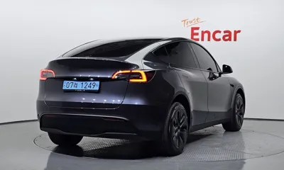 Tesla Model Y 2024, 18362 км, за 20691.01 USD