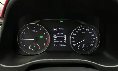 Hyundai Avante 2016, 125120 км, за 6144.7 USD - фото 8