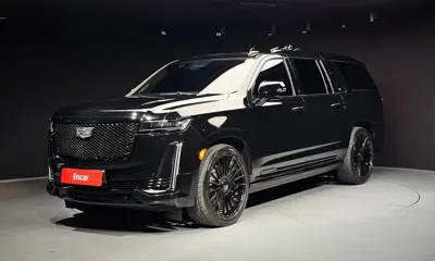 Cadillac Escalade · 2023 год
