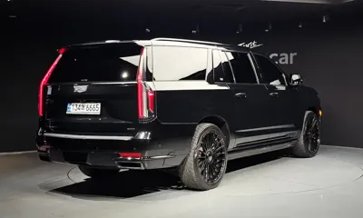 Cadillac Escalade 2023, 38468 км, за 65642.64 USD