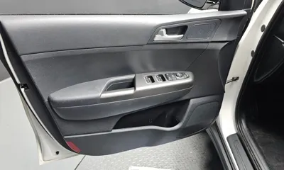 Kia Sportage 2022, 95009 км, за 9888.12 USD - фото 24