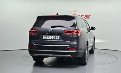 Kia Sorento 2016, 139466 км, за 8262.83 USD