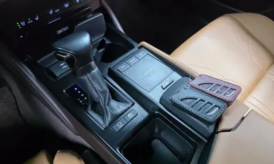 Lexus ES 2021, 230535 км, за 21793.36 USD - фото 9