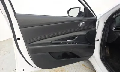 Hyundai Avante 2023, 50912 км, за 10028 USD - фото 24