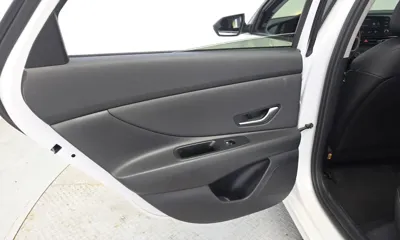 Hyundai Avante 2023, 50912 км, за 10028 USD - фото 25