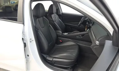 Hyundai Avante 2023, 50912 км, за 10028 USD - фото 26