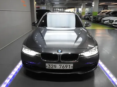 BMW 3-Series 2018, 88745 км, за 9383.3 USD