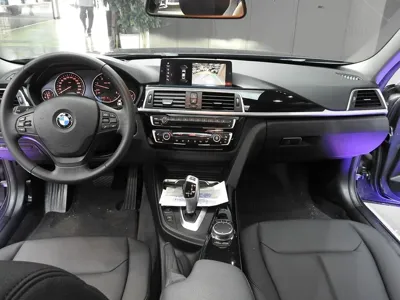 BMW 3-Series 2018, 88745 км, за 9383.3 USD - фото 7