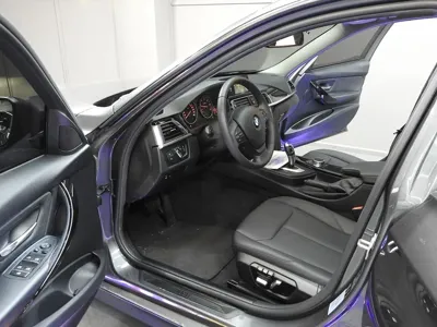 BMW 3-Series 2018, 88745 км, за 9383.3 USD - фото 18