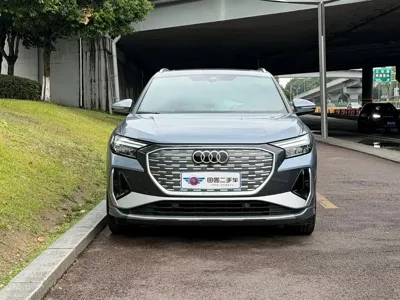 Audi Q4 e-tron 2025, 29000 км, за 20864.81 USD