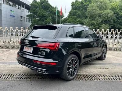 Audi Q5L 2023, 38200 км, за 29987.65 USD