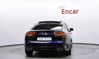 Kia Stinger 2018, 117629 км, за 10241.16 USD