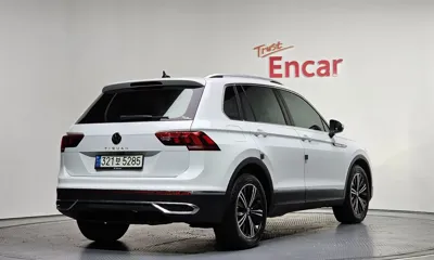 Volkswagen Tiguan 2021, 76263 км, за 18169.8 USD