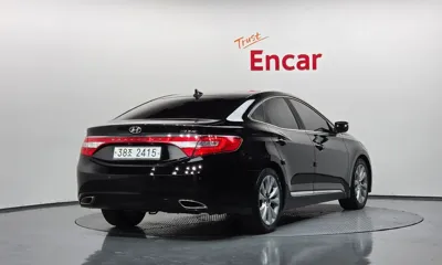 Hyundai Grandeur 2012, 176347 км, за 3185.33 USD