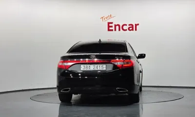 Hyundai Grandeur 2012, 176347 км, за 3185.33 USD