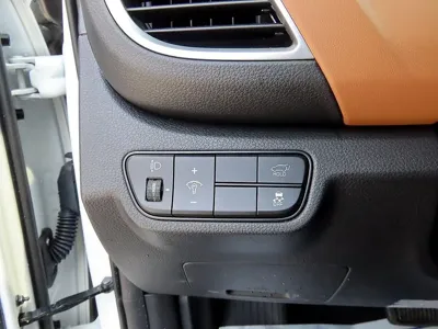 Kia Seltos 2025, 24158 км, за 17329 USD - фото 13