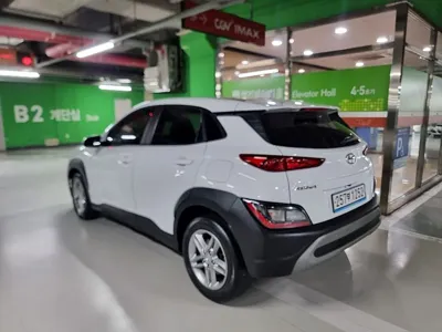 Hyundai Kona 2022, 128359 км, за 9035.95 USD