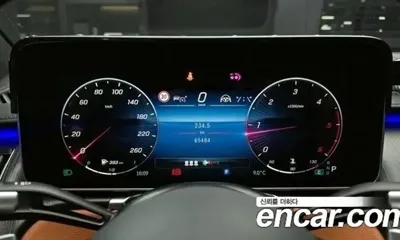 Mercedes-Benz S-Class 2021, 65484 км, за 50662.21 USD - фото 8