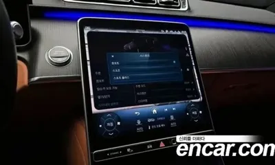 Mercedes-Benz S-Class 2021, 65484 км, за 50662.21 USD - фото 15