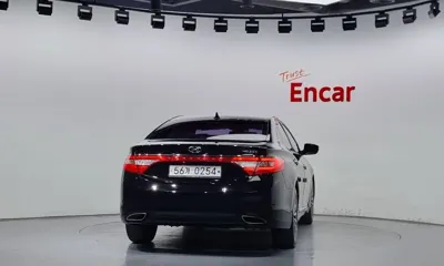Hyundai Grandeur 2014, 151613 км, за 3218.6 USD