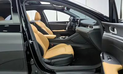 Kia K5 2023, 80947 км, за 15562.9 USD - фото 10