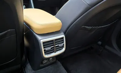 Kia K5 2023, 80947 км, за 15562.9 USD - фото 18