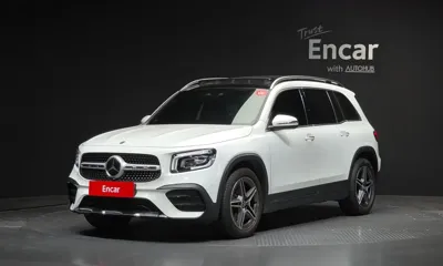 Mercedes-Benz GLB-Class · 2023 год