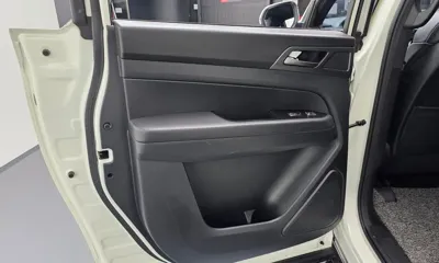 KG_Mobility_Ssangyong Rexton 2023, 54748 км, за 15032.17 USD - фото 25