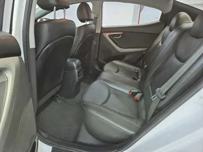 Hyundai Avante 2015, 76867 км, за 3648.21 USD - фото 12