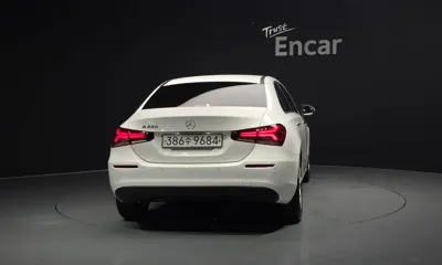 Mercedes-Benz A-Class 2020, 61260 км, за 13128.53 USD