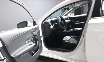 Mercedes-Benz A-Class 2020, 61260 км, за 13128.53 USD - фото 10