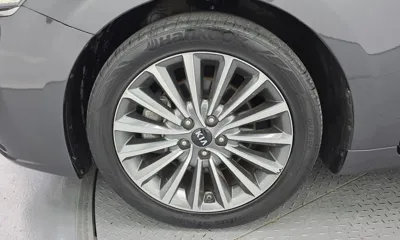 Kia K7 2019, 94148 км, за 8391.89 USD