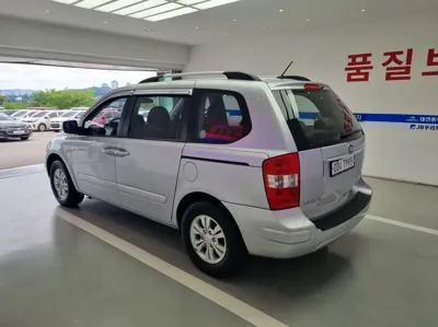 Kia Canival 2010, 156100 км, за 1811.95 USD - фото 18
