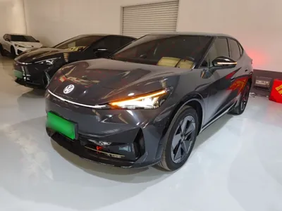 Volkswagen ID.Unyx · 2024 год