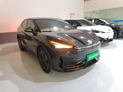 Volkswagen ID.Unyx 2024, 8100 км, за 19269 USD - фото 3