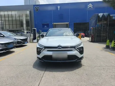 Citroen C5 X 2023, 25200 км, за 12139.26 USD