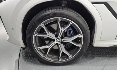 BMW X6 2023, 14035 км, за 61735.68 USD