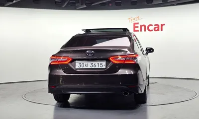 Toyota Camry 2019, 112706 км, за 13326.39 USD - фото 4